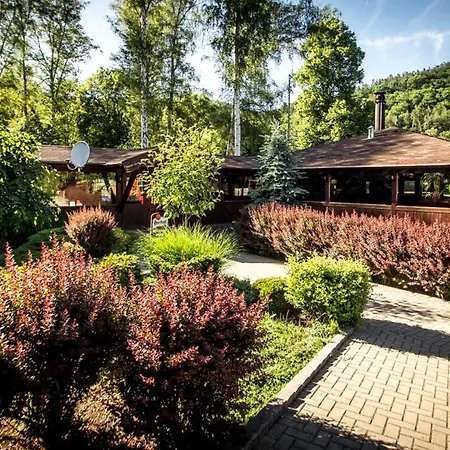 Sazavsky Ostrov Hotel Sazava (Benesov)